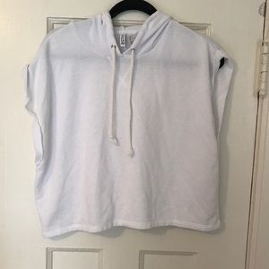 Sleeveless Cropped Hoodie